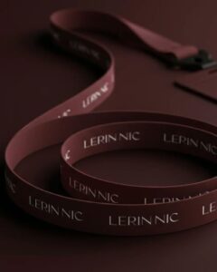 کارت آویز گردنی 7 کارت آویز گردنی