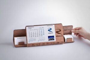 چاپ تقویم اختصاصی 6 تقویم رومیزی اختصاصی